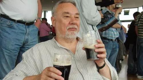 临夏阿爷吃瓜视频,一场接地气的乡村生活秀