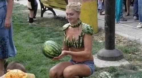 上帝视角看吃瓜群众视频,揭秘网络视频中的众生相