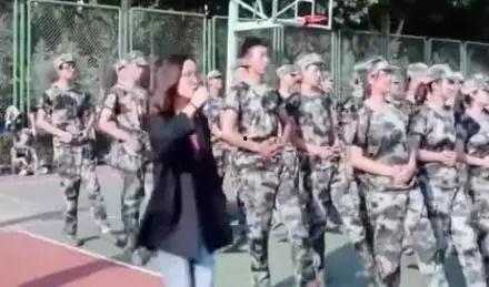 庆哥庆嫂吃瓜视频