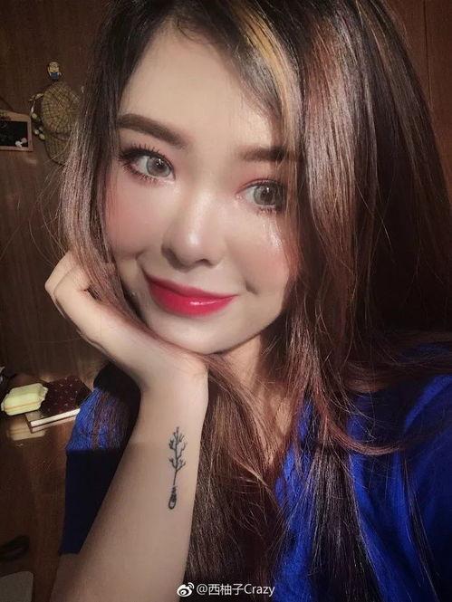 美妆博主公然吃瓜视频大全