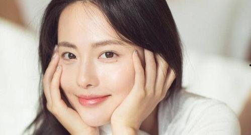 李知恩视频吃瓜是真的吗,真相揭秘