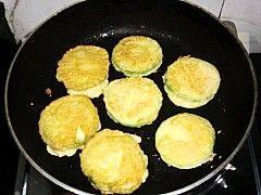 韩国人吃角瓜饼视频,角瓜饼的独特魅力