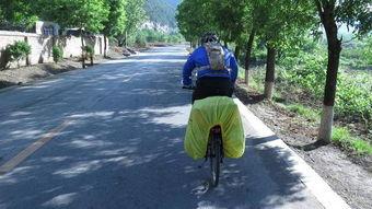 韩城的吃瓜黄河滩视频,韩城夏日美食风情掠影