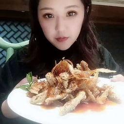 杨静吃哈密瓜视频,哈密瓜美食之旅