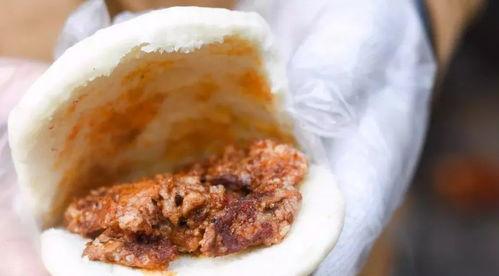 吃八瓜鱼夹馍好吗视频,美味与创新的完美融合