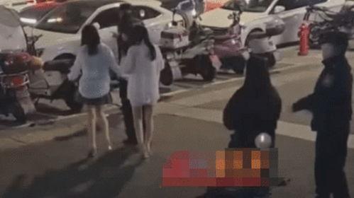 马路人围观吃瓜视频下载